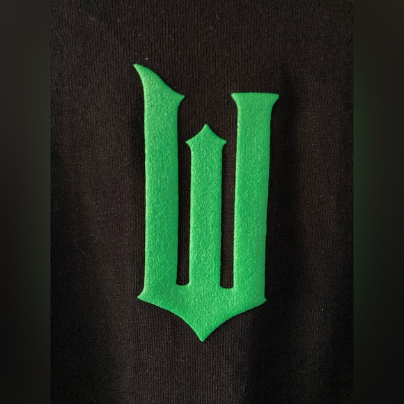 Universal Studios Wicked Defy Gravity Elphaba & Glinda Spirit Jersey XL Adult - Picture 3 of 9